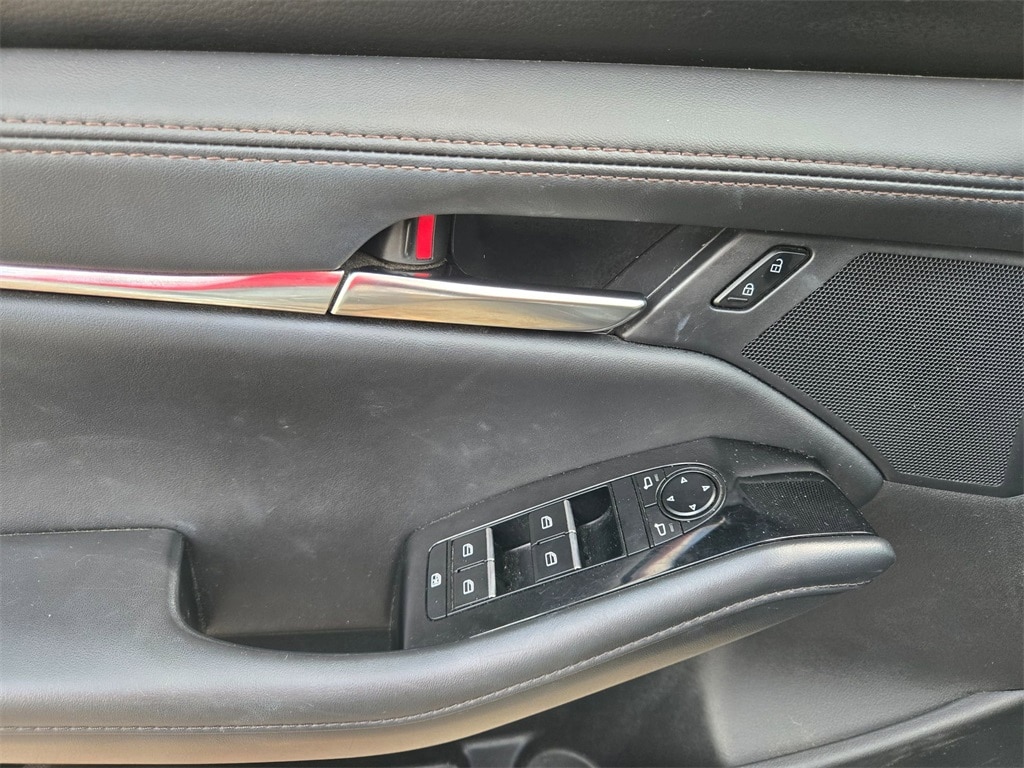 Thumbnail: 2025 Mazda Mazda3 - 6