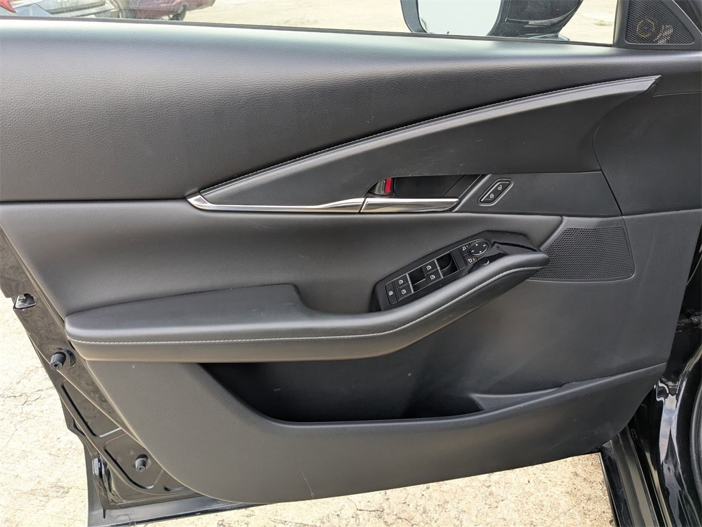 Thumbnail: 2025 Mazda CX-30 - 11