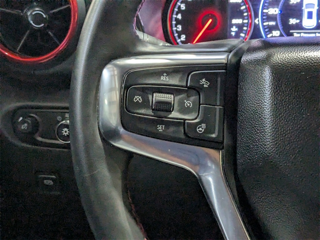 Thumbnail: 2025 Chevrolet Blazer - 16