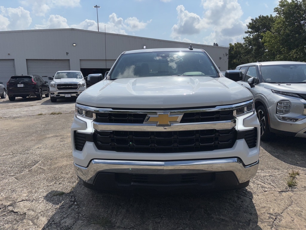 Thumbnail: 2024 Chevrolet Silverado 1500 - 2