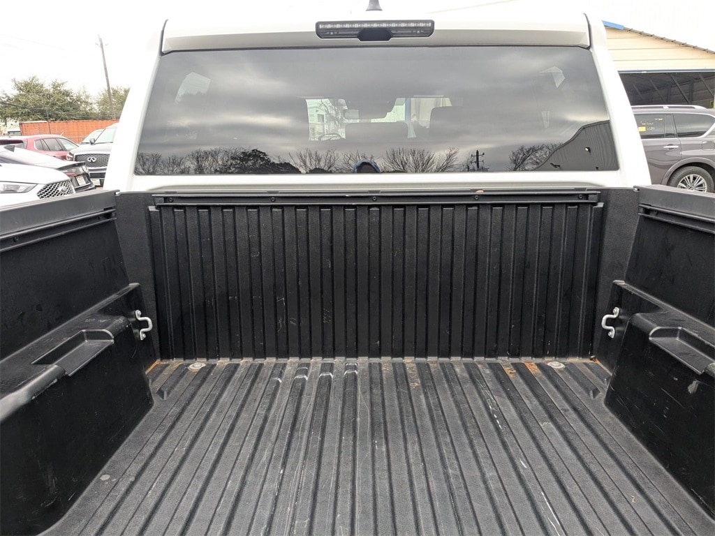 Thumbnail: 2025 Toyota Tacoma - 25