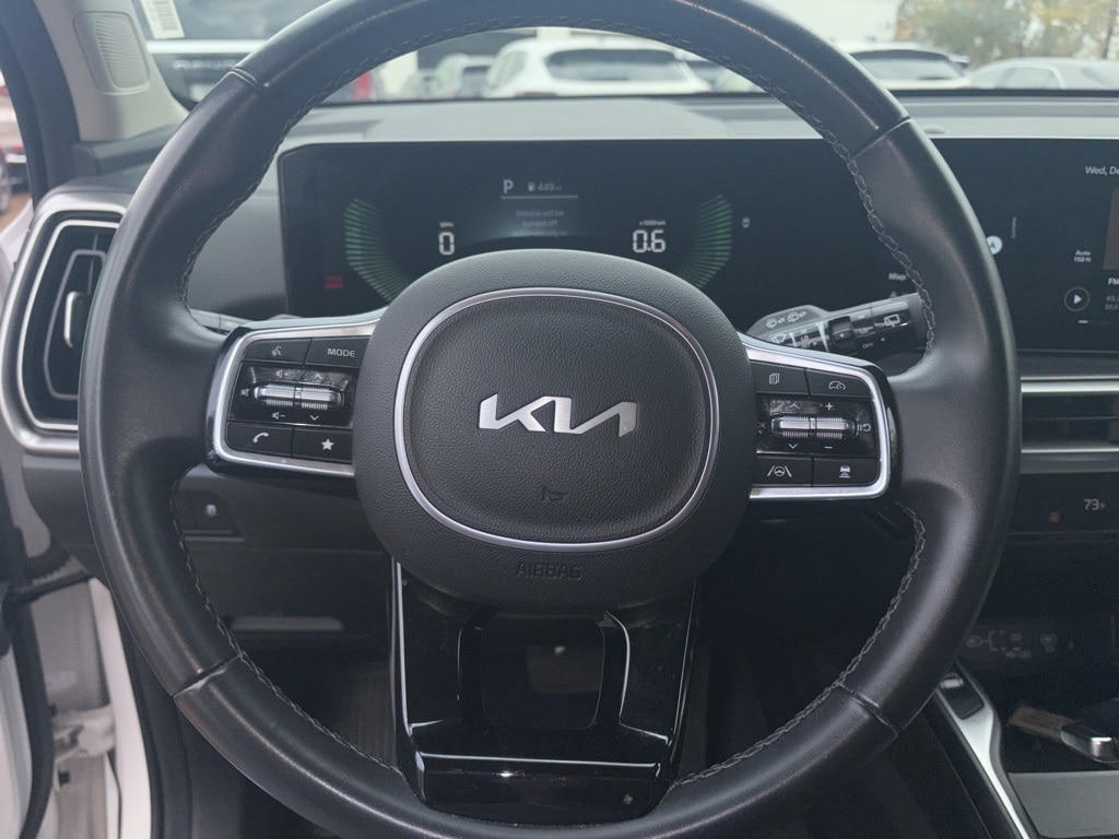 Thumbnail: 2024 Kia Sorento - 7