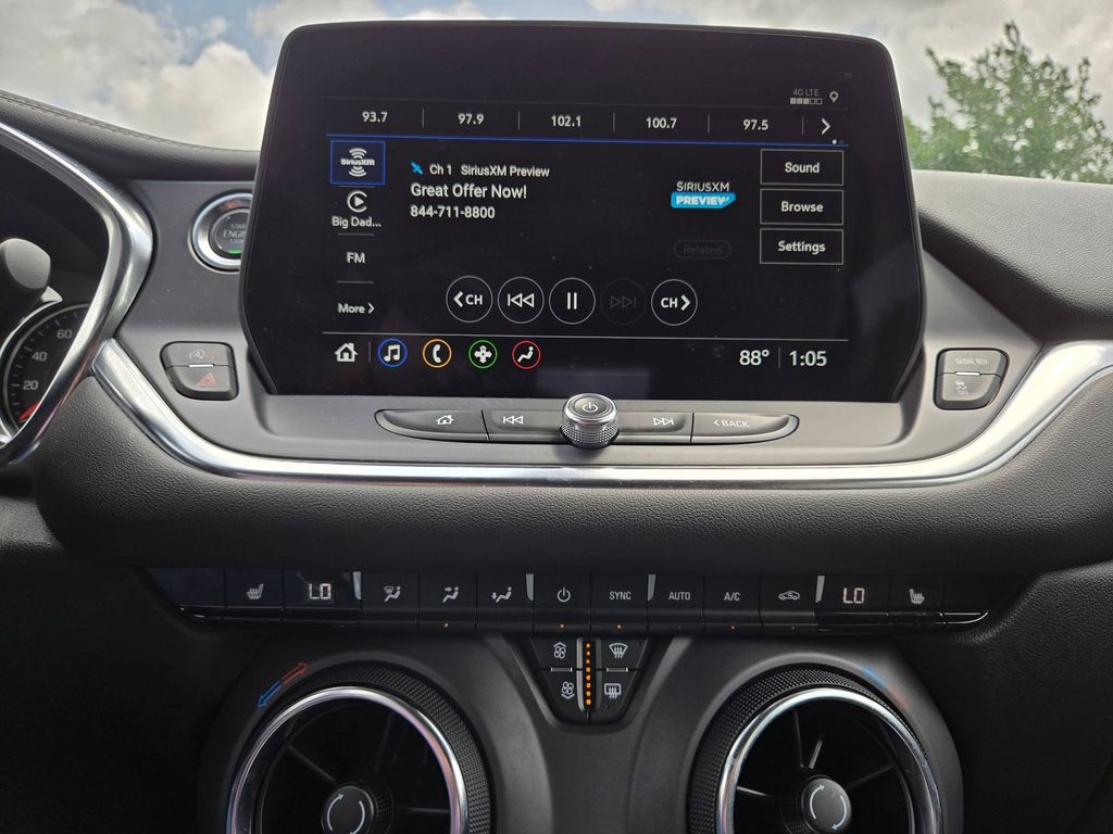 Thumbnail: 2025 Chevrolet Blazer - 17