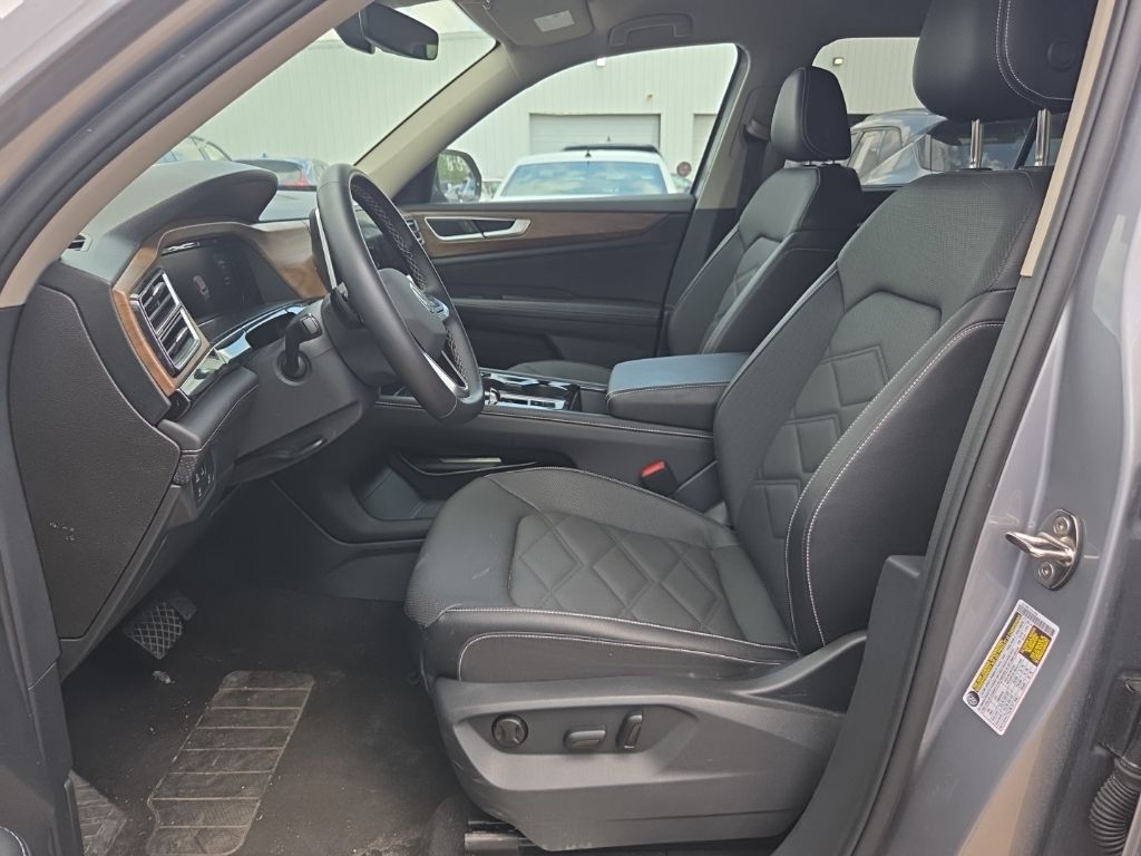 Thumbnail: 2025 Volkswagen Atlas - 5