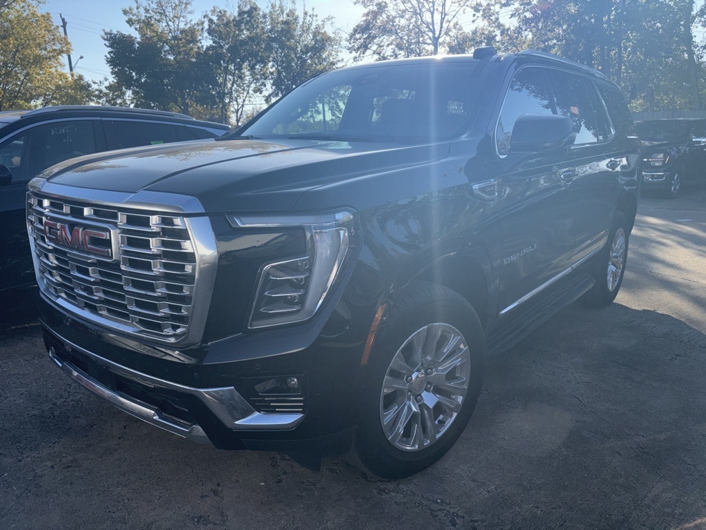 2025 GMC Yukon Denali's photo
