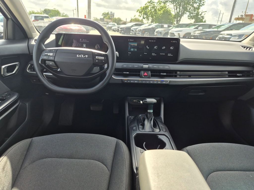 Thumbnail: 2025 Kia K4 - 25