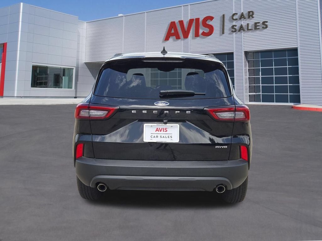 Thumbnail: 2025 Ford Escape - 7