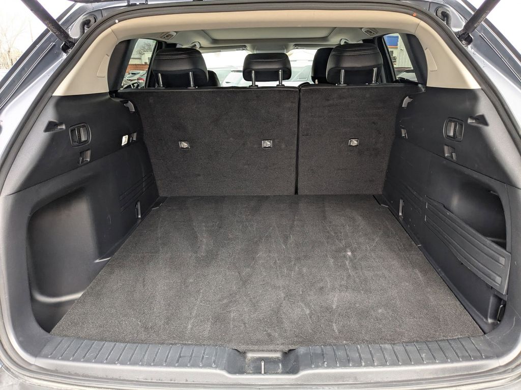 Thumbnail: 2025 Mazda CX-50 - 29