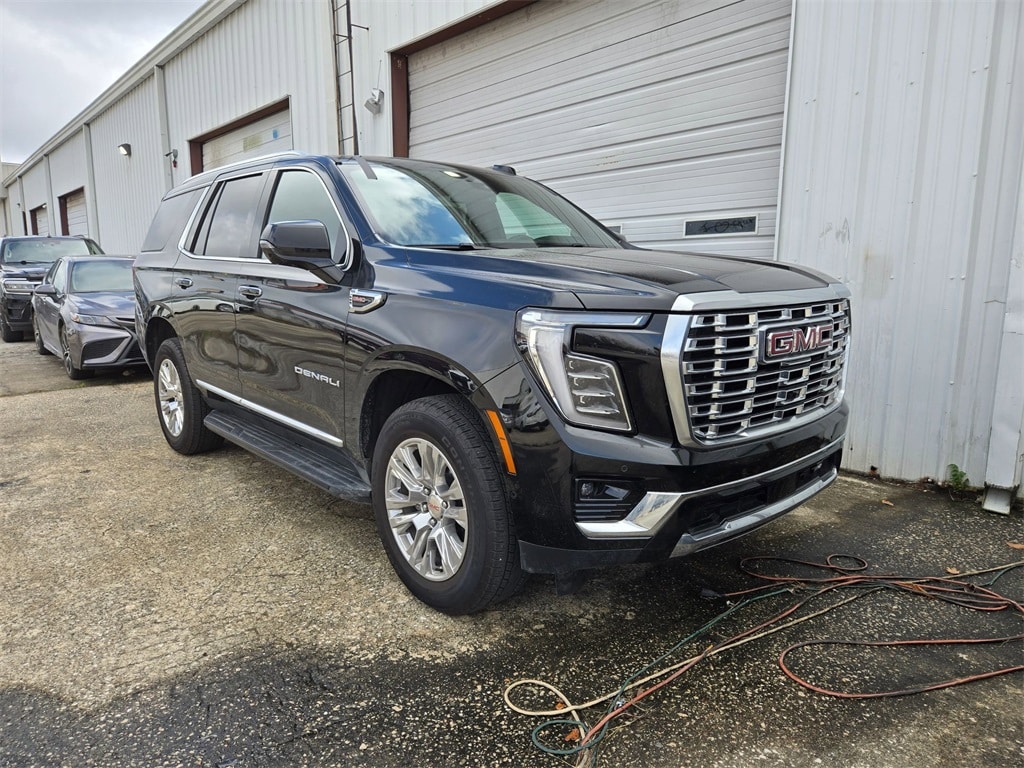 Thumbnail: 2025 GMC Yukon - 3