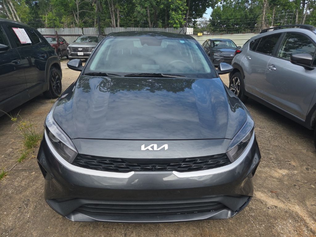 Thumbnail: 2024 Kia Forte - 7