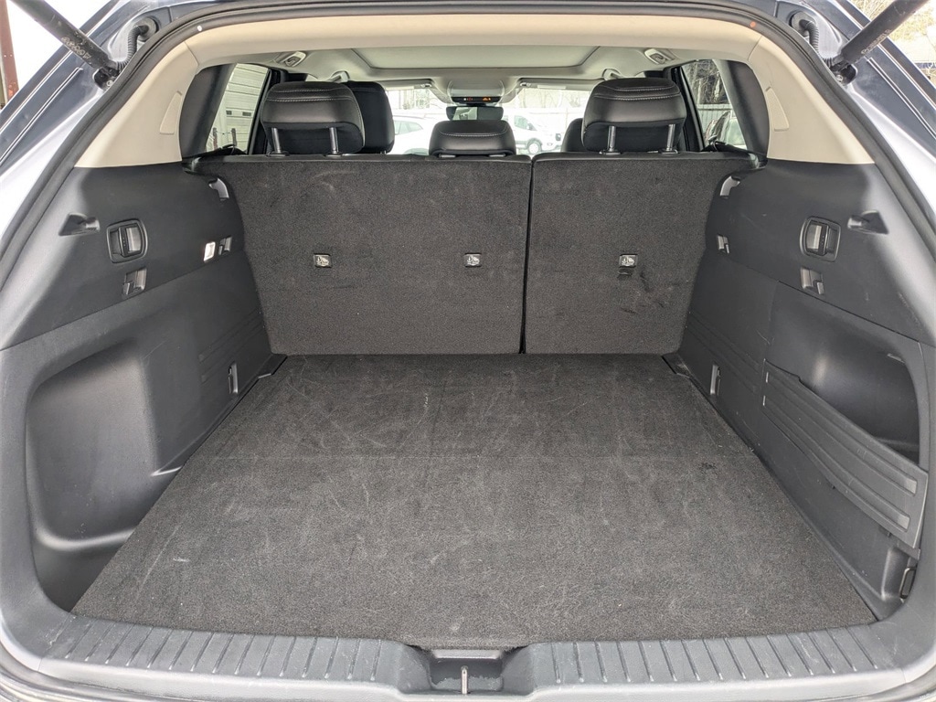 Thumbnail: 2025 Mazda CX-50 - 28