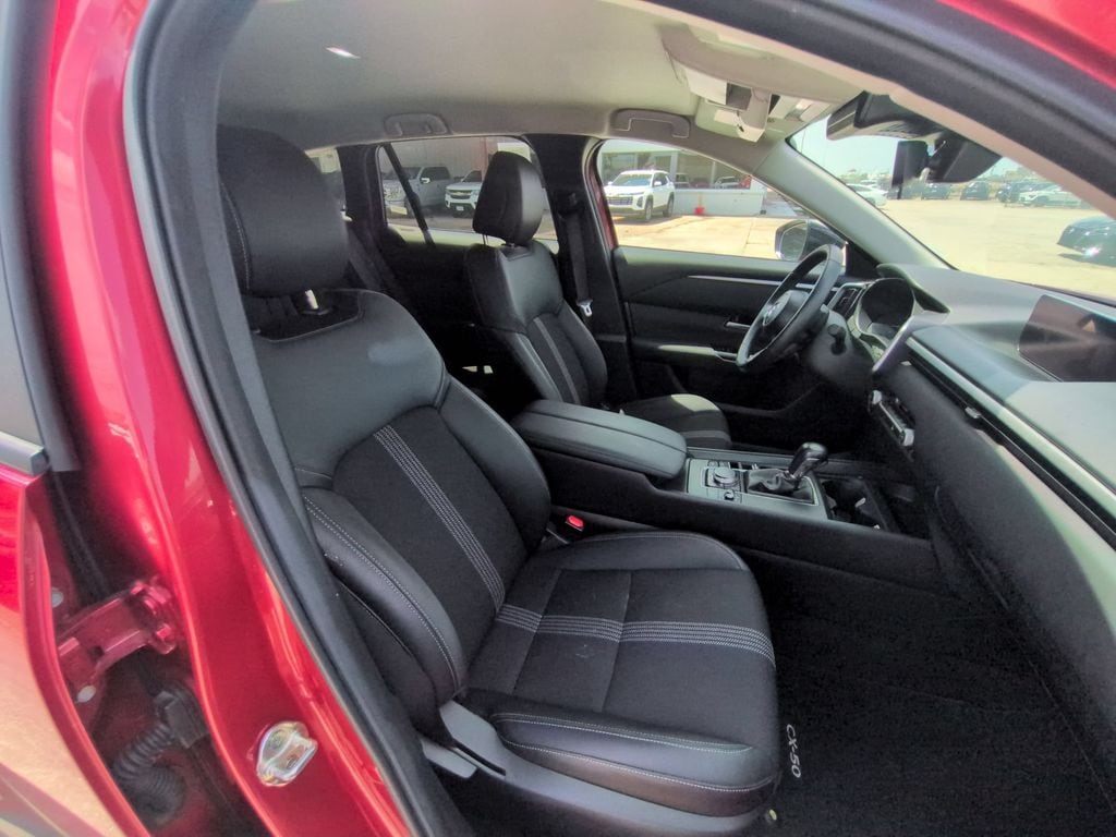 Thumbnail: 2025 Mazda CX-50 - 30
