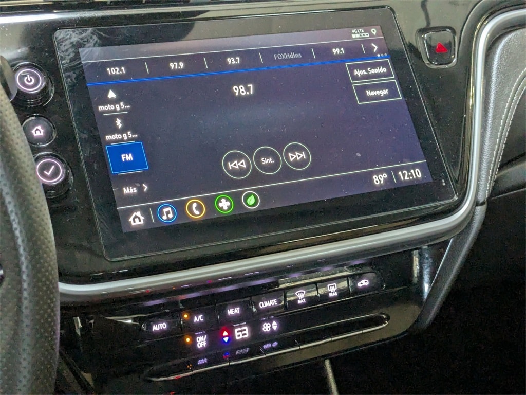 Thumbnail: 2023 Chevrolet Bolt EUV - 21