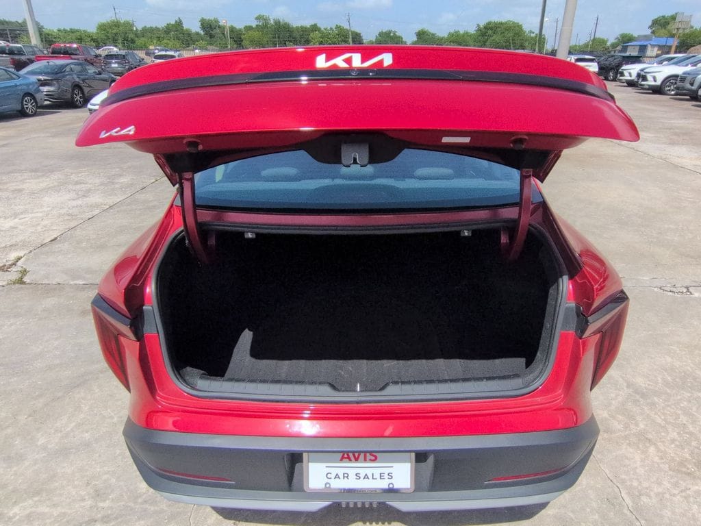 Thumbnail: 2025 Kia K4 - 28