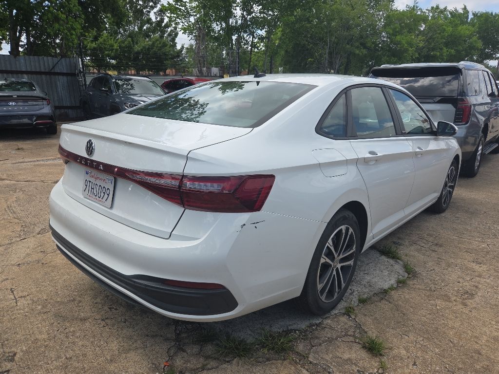 Thumbnail: 2025 Volkswagen Jetta - 8