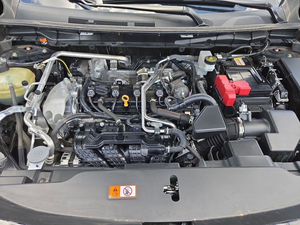 Thumbnail: 2025 Mitsubishi Outlander - 35
