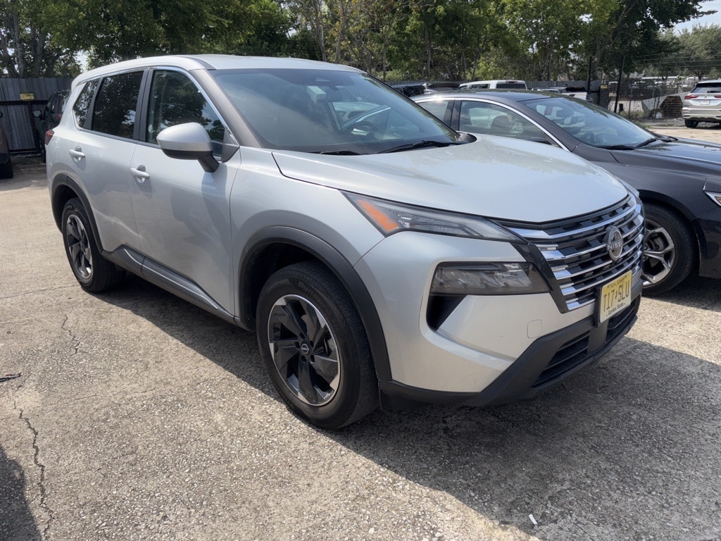 Thumbnail: 2024 Nissan Rogue - 3