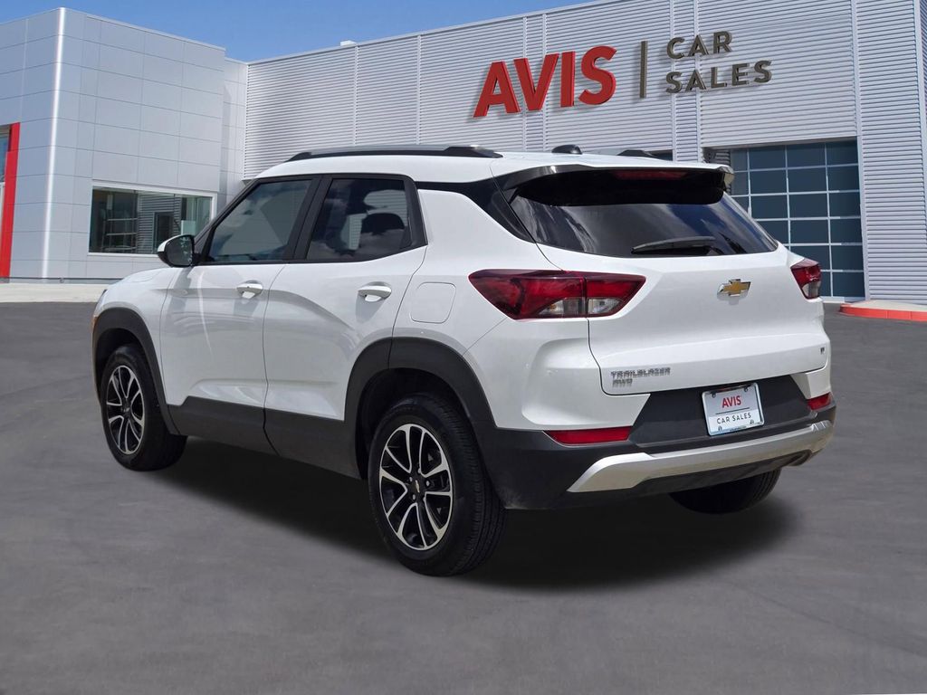 Thumbnail: 2025 Chevrolet TrailBlazer - 9