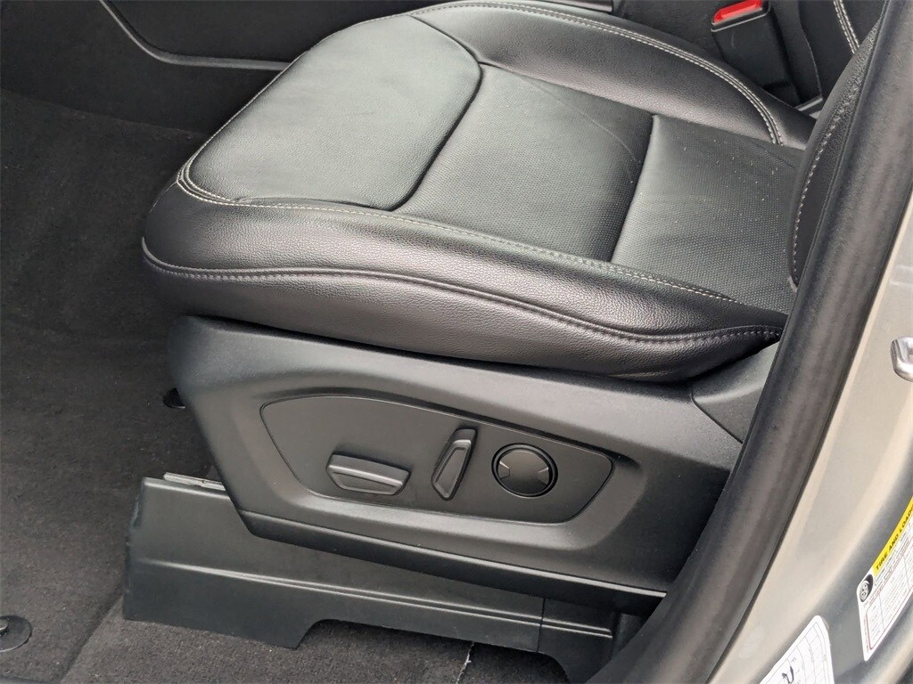 Thumbnail: 2024 Ford Explorer - 25