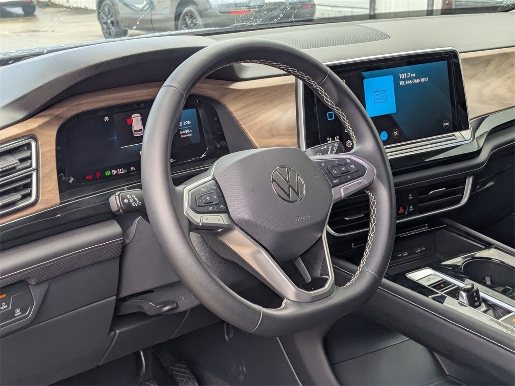 Thumbnail: 2025 Volkswagen Atlas - 15