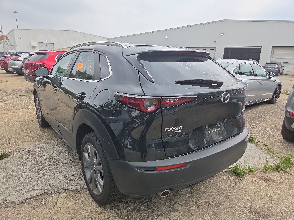 Thumbnail: 2025 Mazda CX-30 - 8