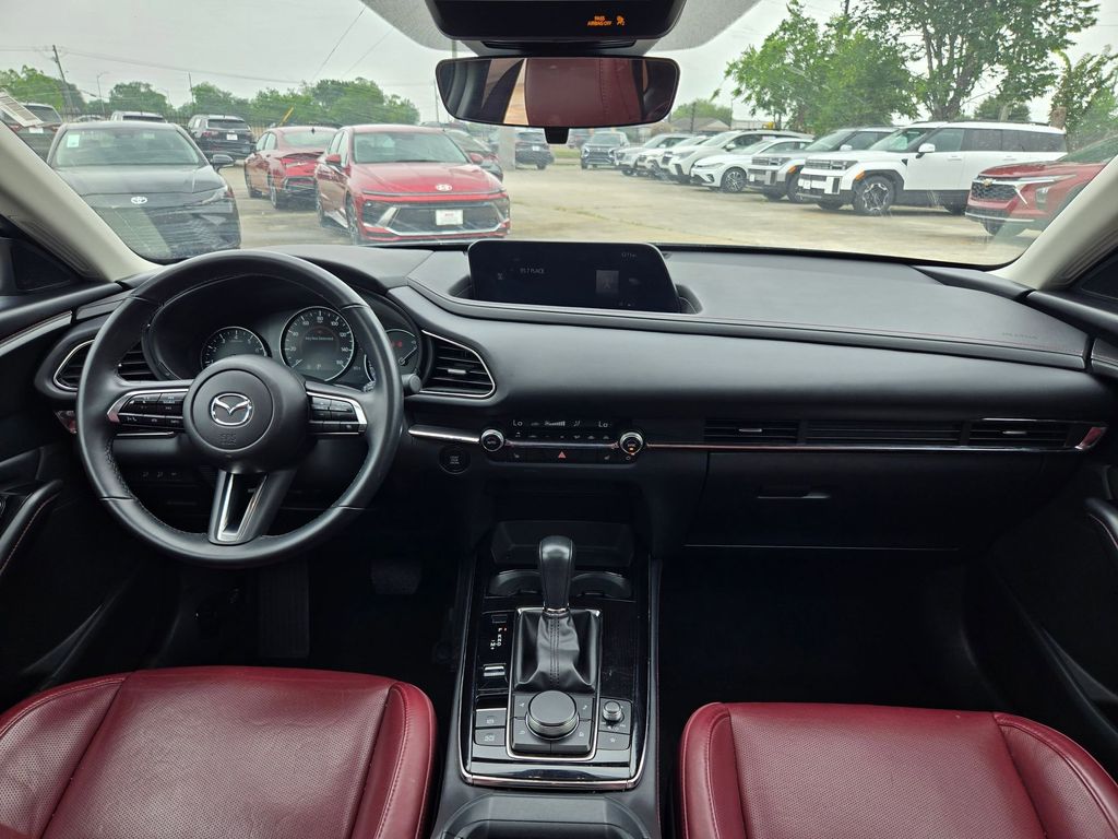 Thumbnail: 2025 Mazda CX-30 - 24