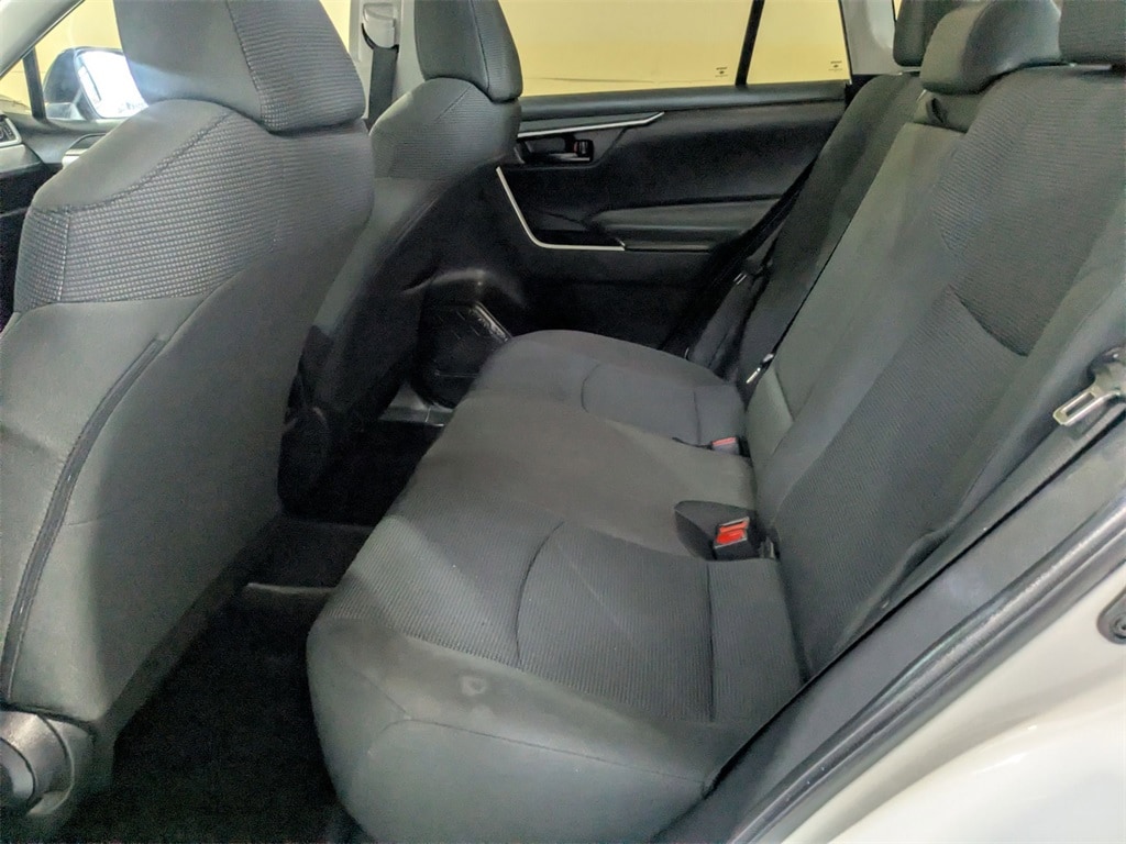 Thumbnail: 2023 Toyota RAV4 - 25