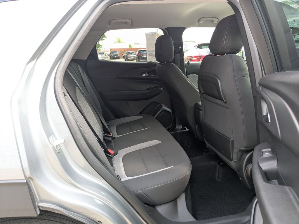 Thumbnail: 2025 Chevrolet TrailBlazer - 26