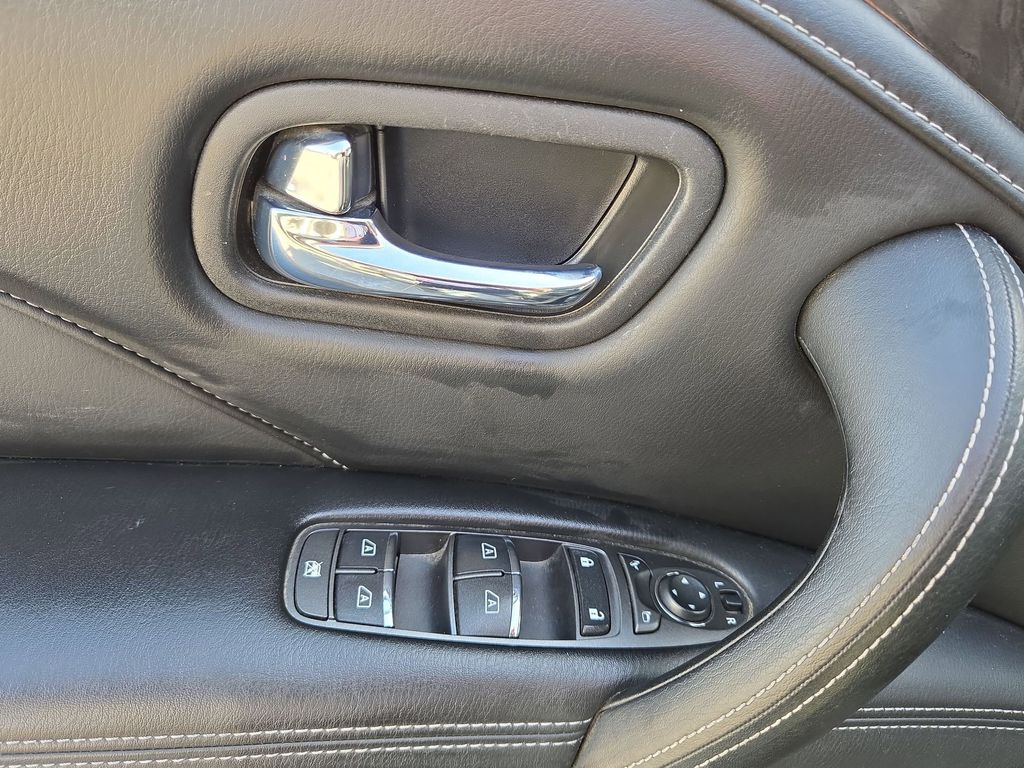 Thumbnail: 2024 INFINITI QX80 - 13