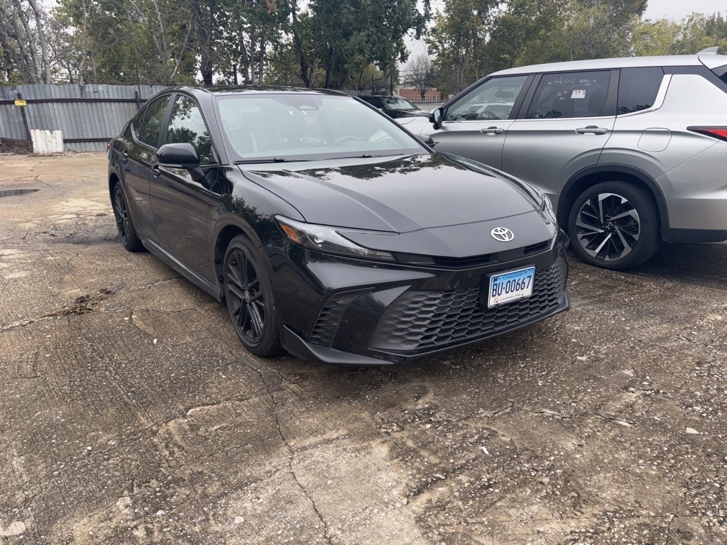 Thumbnail: 2025 Toyota Camry - 3