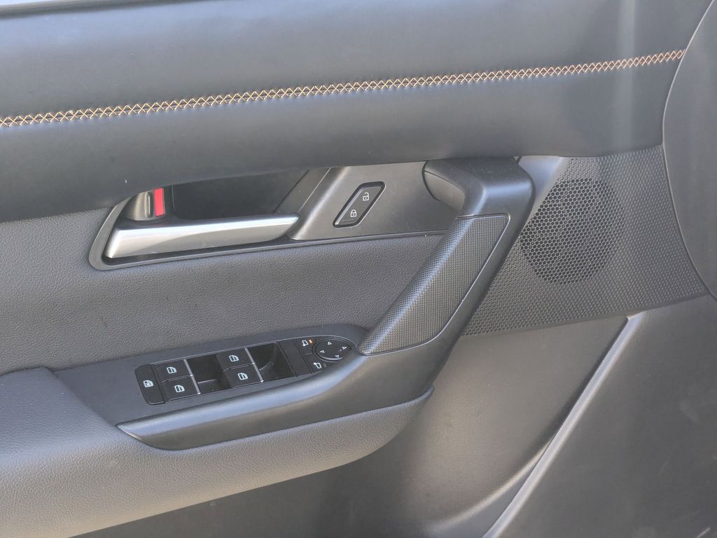 Thumbnail: 2025 Mazda CX-50 - 13