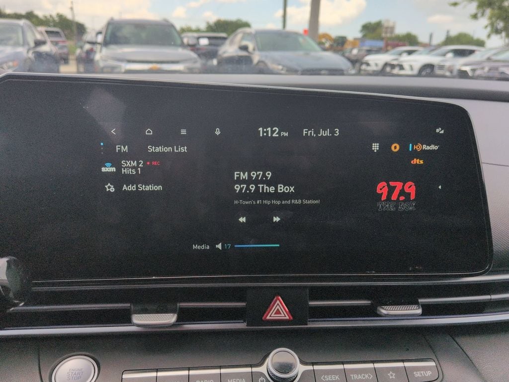 Thumbnail: 2025 Hyundai Elantra - 19