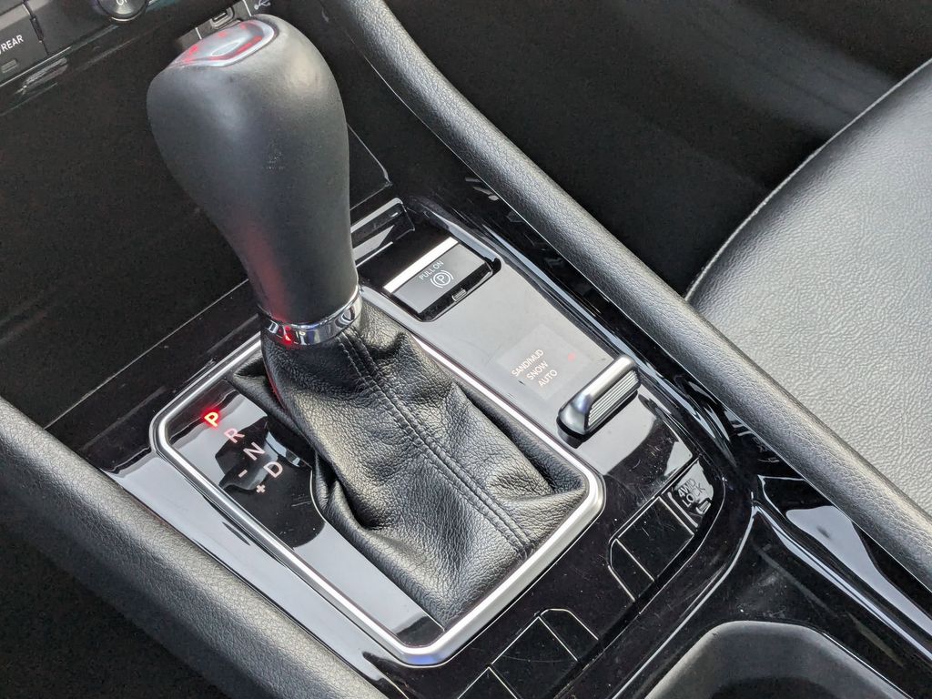 Thumbnail: 2025 Jeep Compass - 17