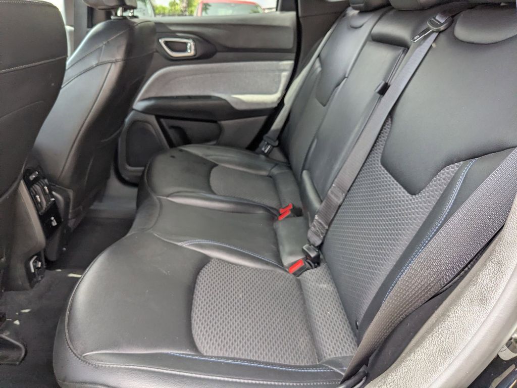 Thumbnail: 2025 Jeep Compass - 25