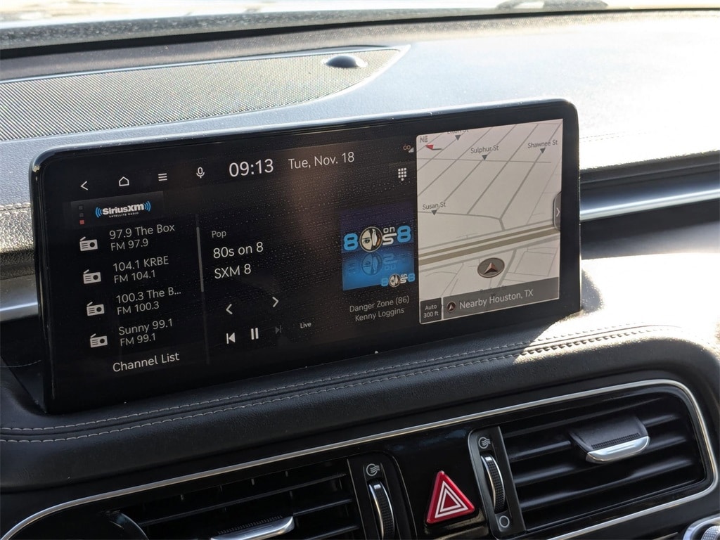 Thumbnail: 2023 Genesis G70 - 21