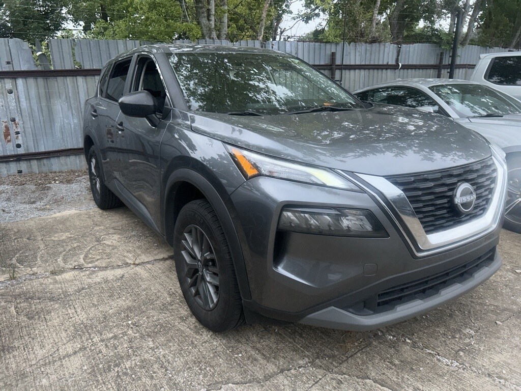 Thumbnail: 2023 Nissan Rogue - 3