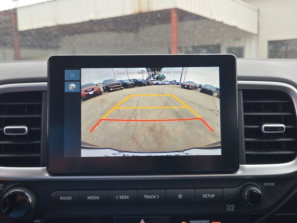 Thumbnail: 2025 Hyundai Venue - 17