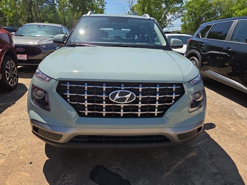 Thumbnail: 2025 Hyundai Venue - 8