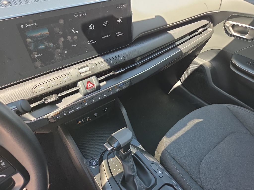 Thumbnail: 2025 Kia K4 - 3