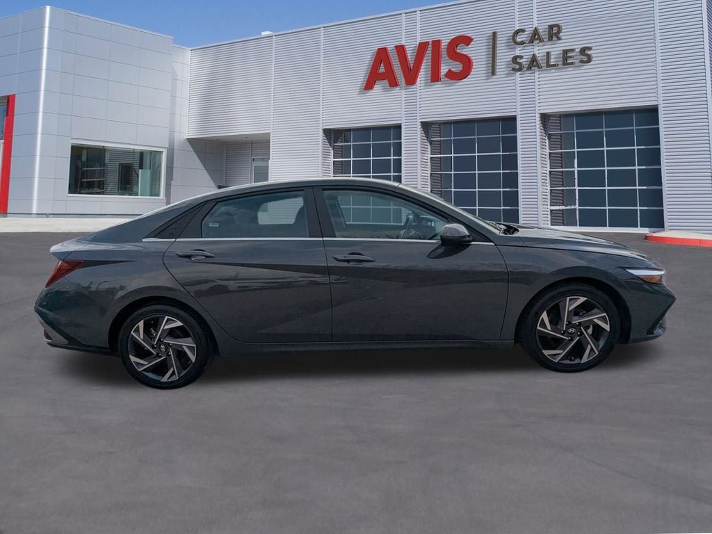 Thumbnail: 2025 Hyundai Elantra - 5