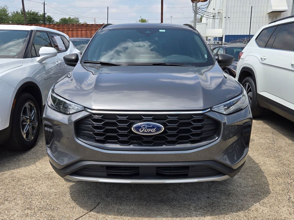Thumbnail: 2025 Ford Escape - 2