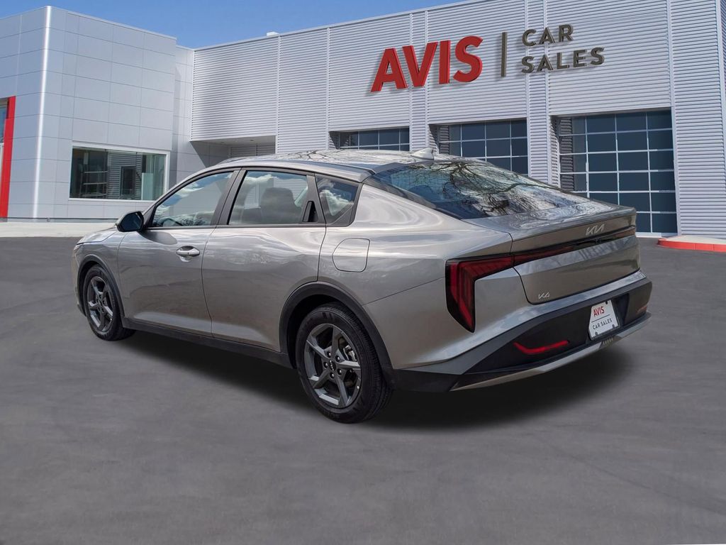 Thumbnail: 2025 Kia K4 - 9