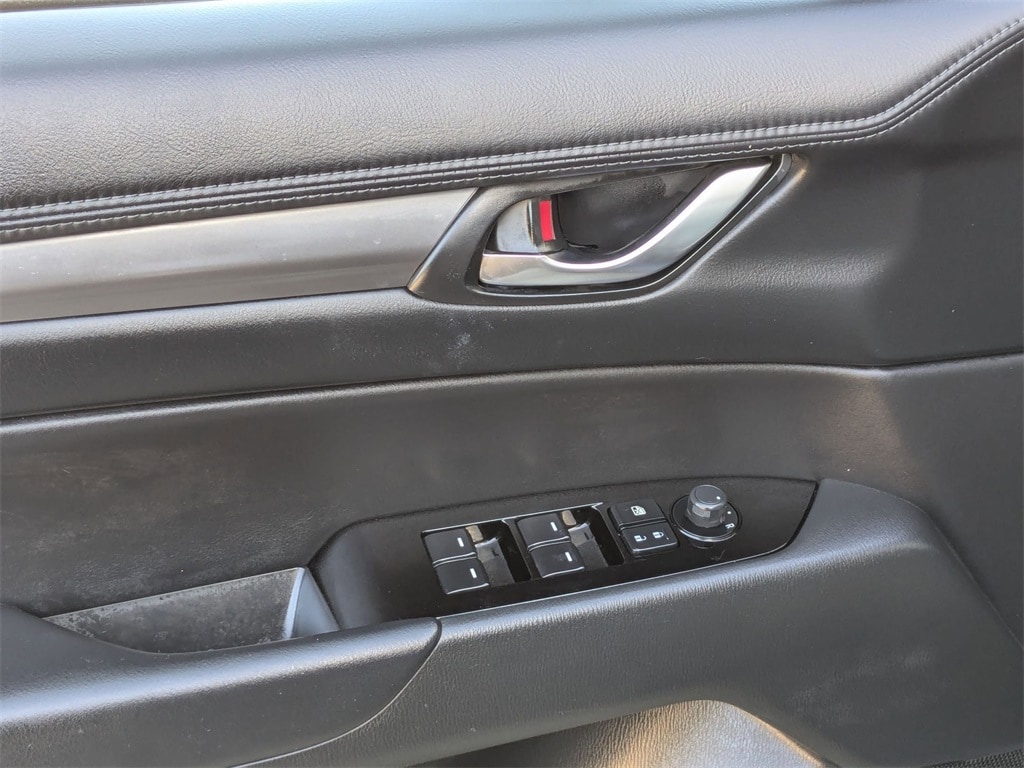 Thumbnail: 2025 Mazda CX-5 - 13