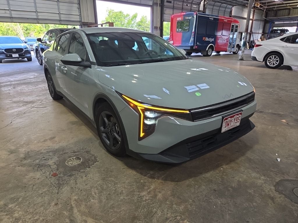 Thumbnail: 2025 Kia K4 - 6