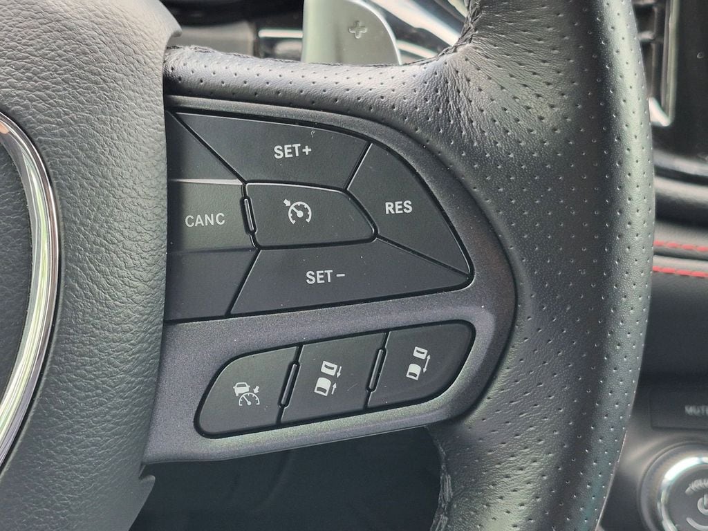 Thumbnail: 2025 Dodge Durango - 16