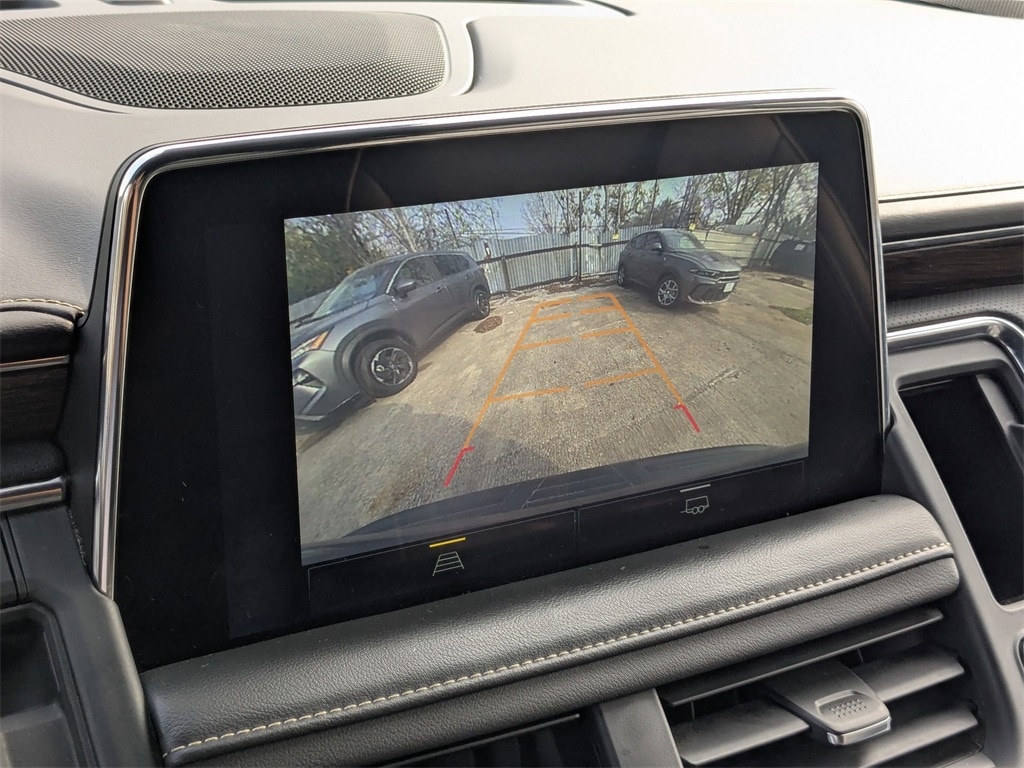 Thumbnail: 2023 Chevrolet Tahoe - 18