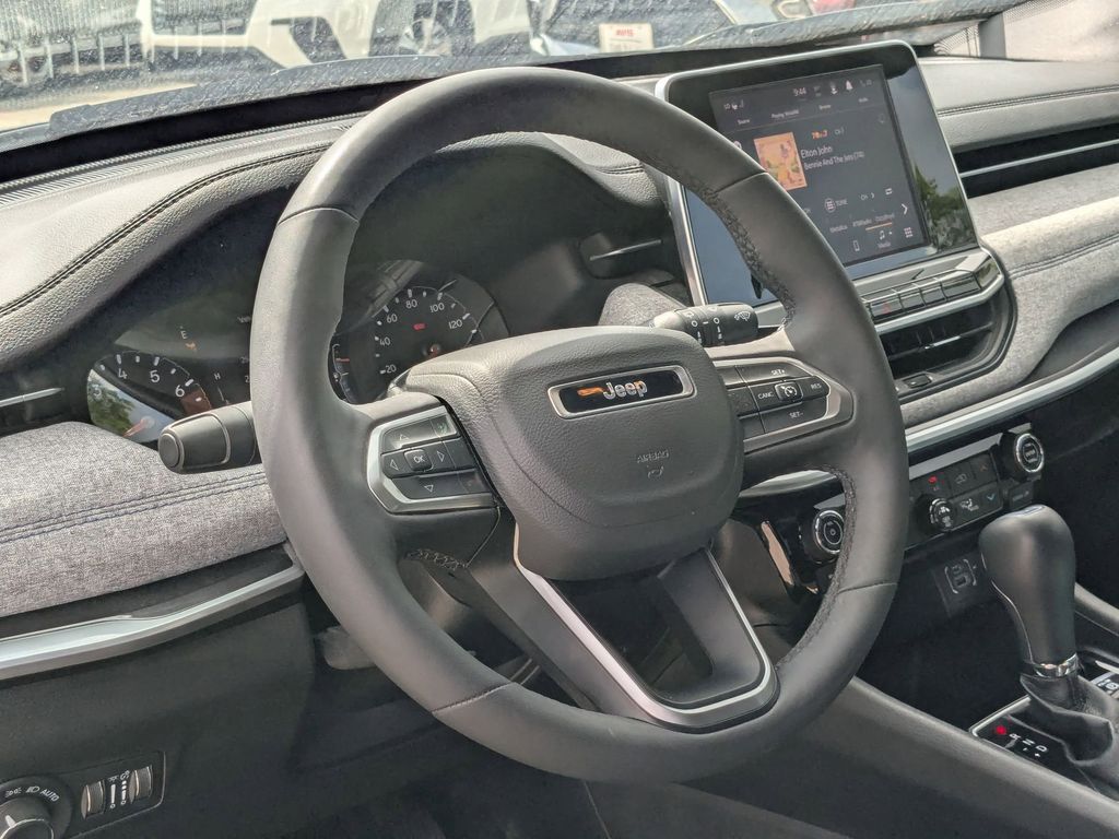 Thumbnail: 2025 Jeep Compass - 15