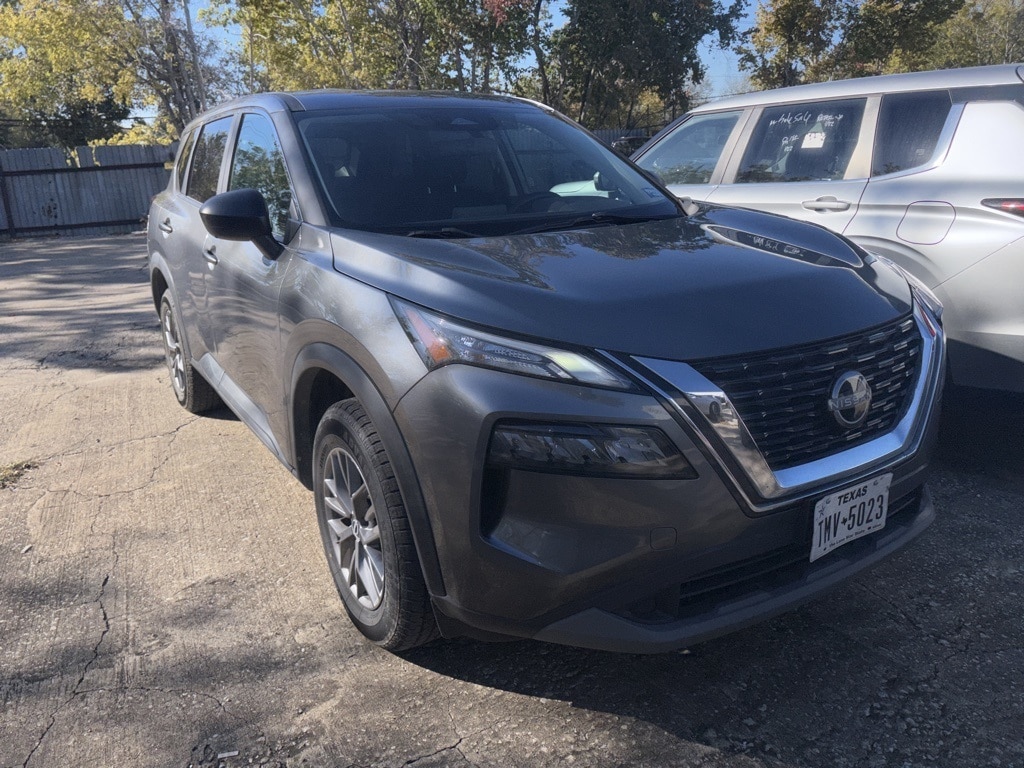 Thumbnail: 2023 Nissan Rogue - 3