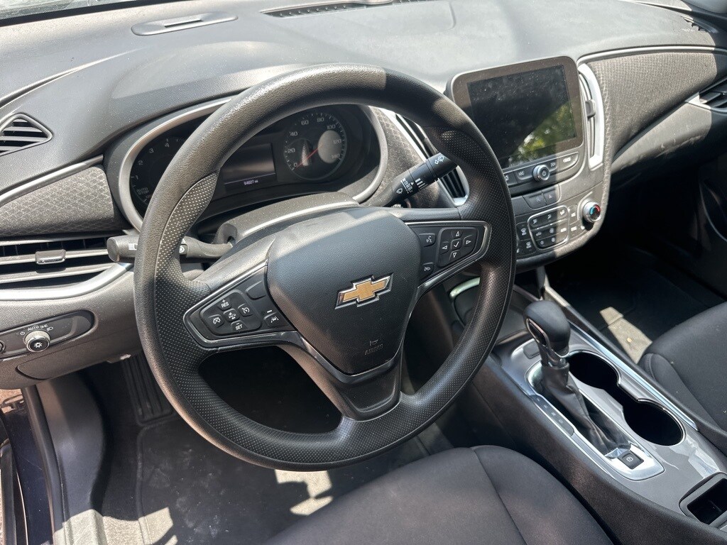 Thumbnail: 2023 Chevrolet Malibu - 7