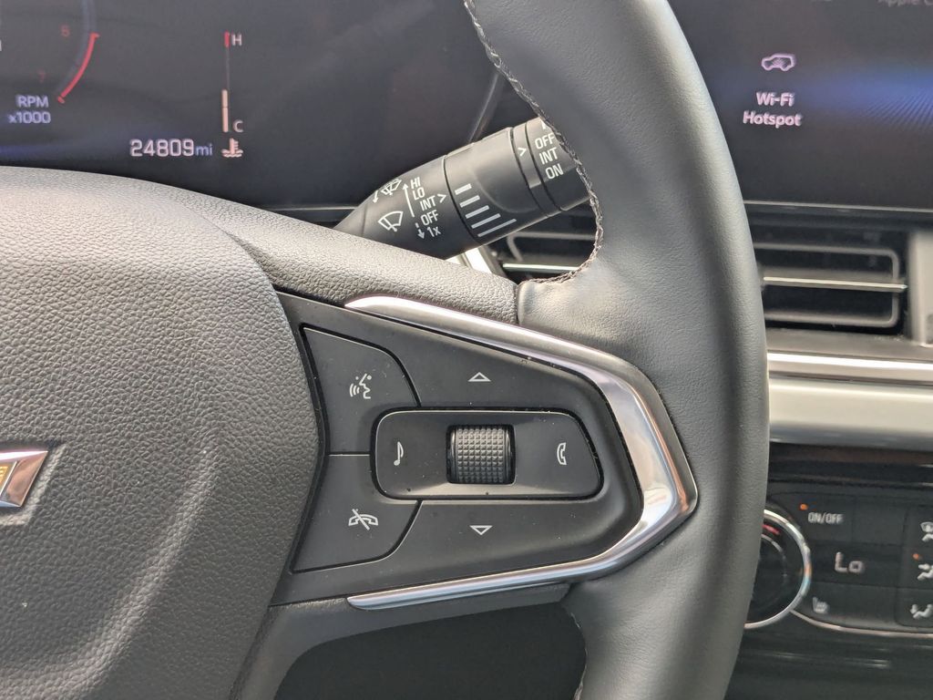 Thumbnail: 2025 Chevrolet Trax - 17